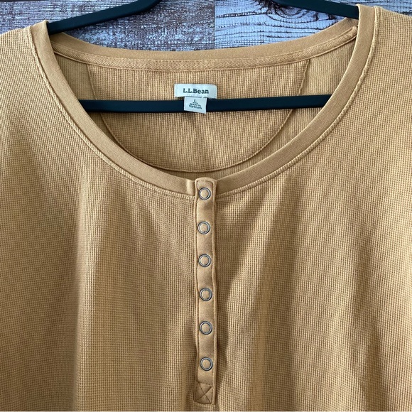 LL Bean Long-Sleeved Top Size L Regular - Picture 3 of 6
